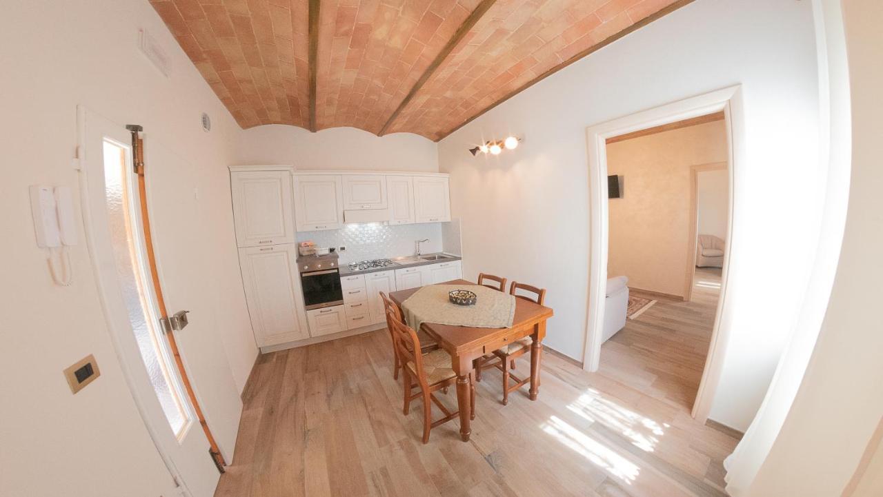 I Due Cipressi Guest House Torrenieri Exterior photo