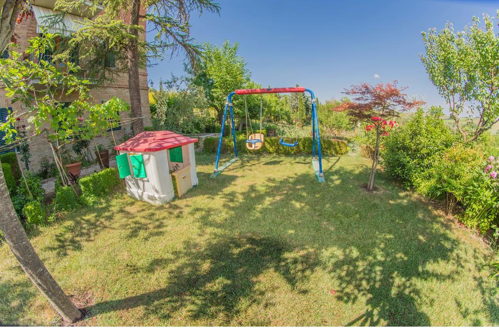 I Due Cipressi Guest House Torrenieri Exterior photo